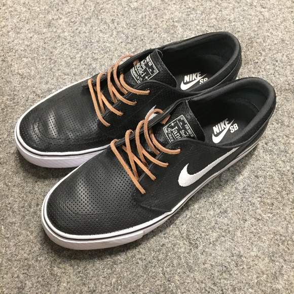 nike janoski size 9